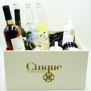 Large Wooden Crate with 3 Wines & 3 Aperitifs