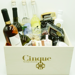 Large Wooden Crate with 3 Wines, 3 Aperitifs, Cheese & Charcuterie